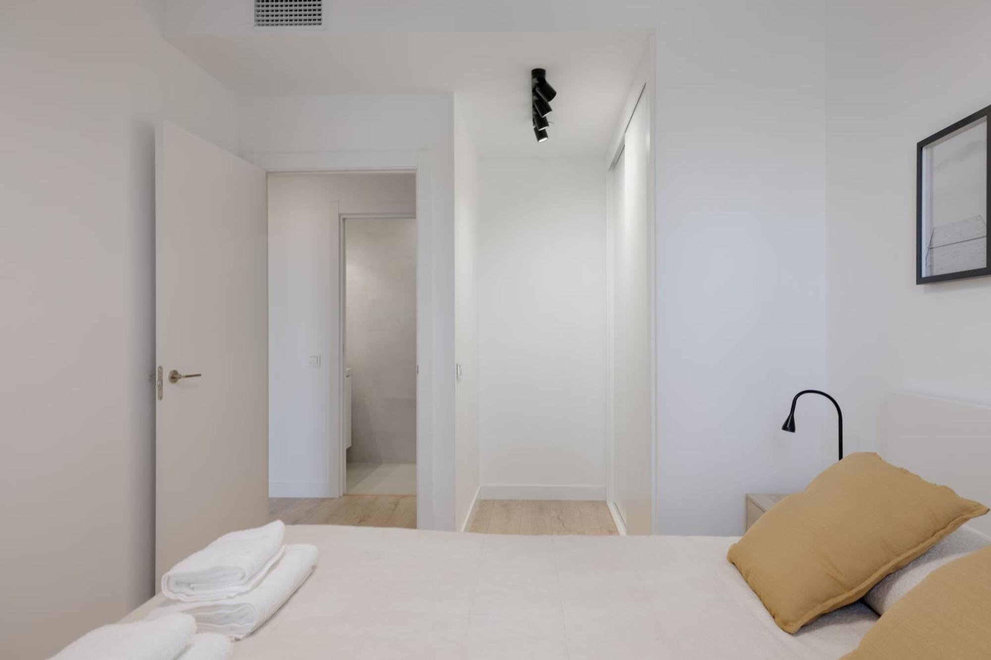Skyline Apartment